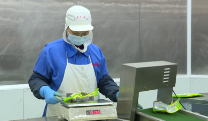 拼經(jīng)濟(jì) 比發(fā)展——“川老頭”開足馬力忙生產(chǎn)助推當(dāng)?shù)亟?jīng)濟(jì)強(qiáng)勁發(fā)展